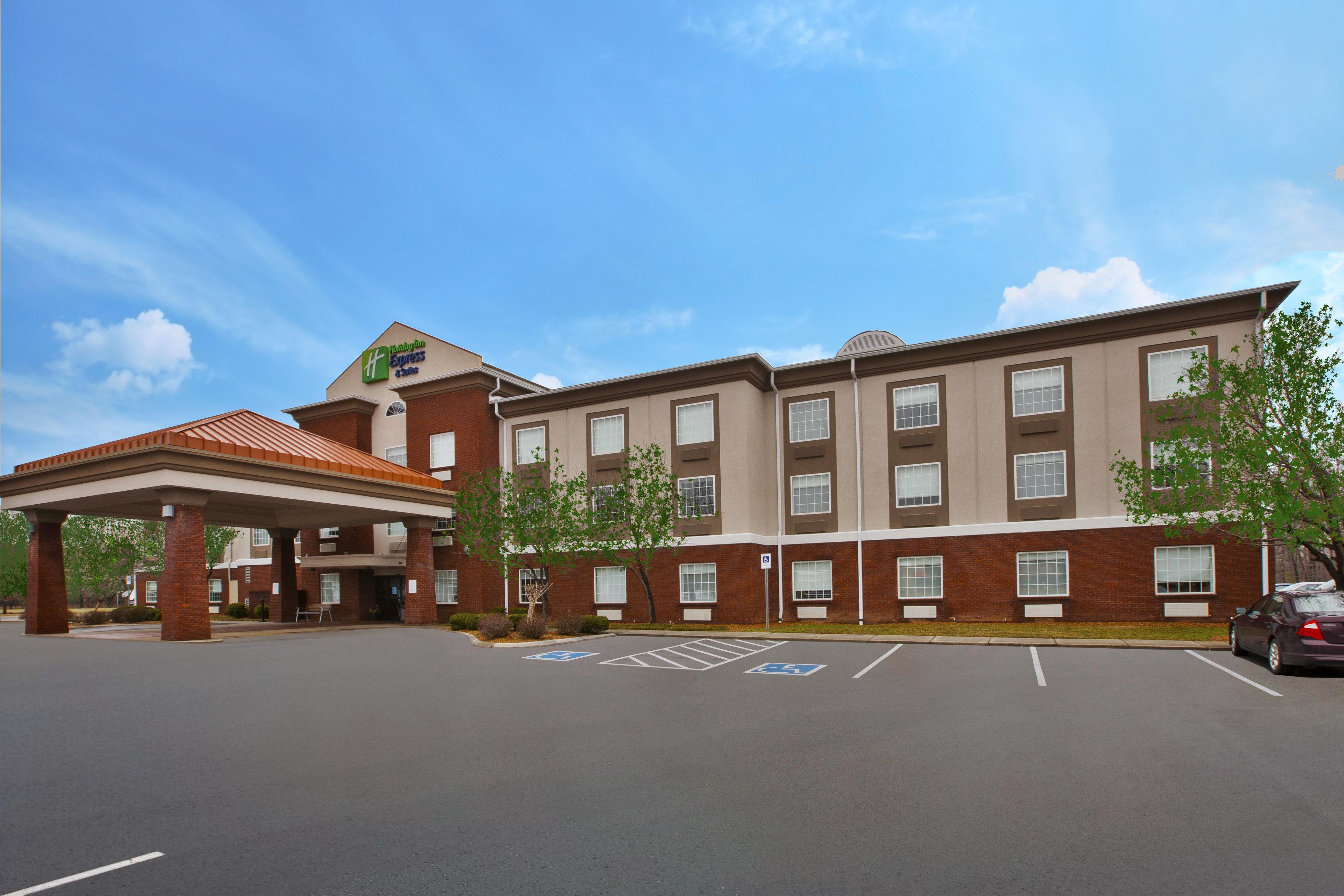 Holiday Inn Express Hotel & Suites Manchester Conference Center By Ihg Eksteriør bilde