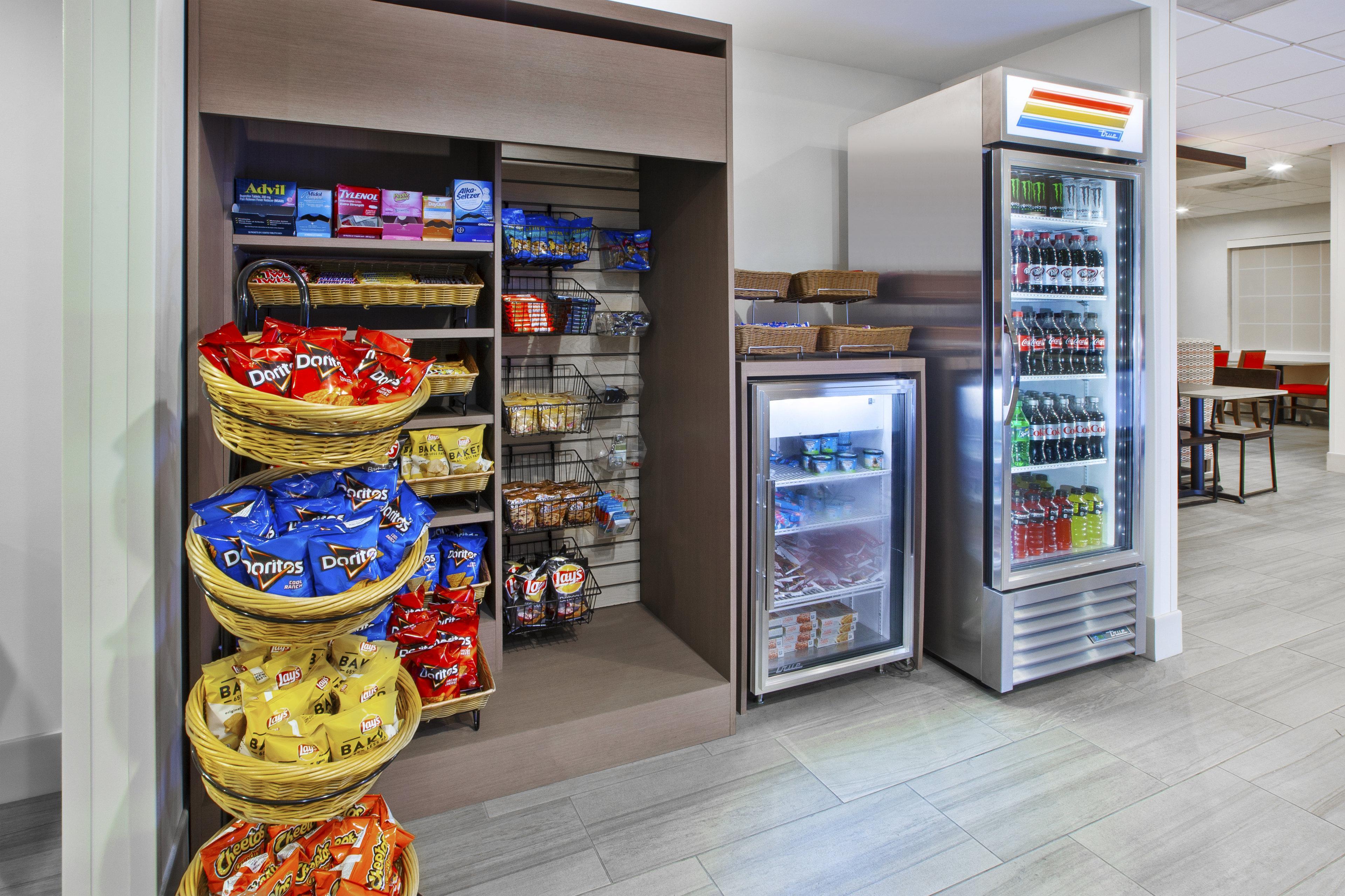 Holiday Inn Express Hotel & Suites Manchester Conference Center By Ihg Eksteriør bilde