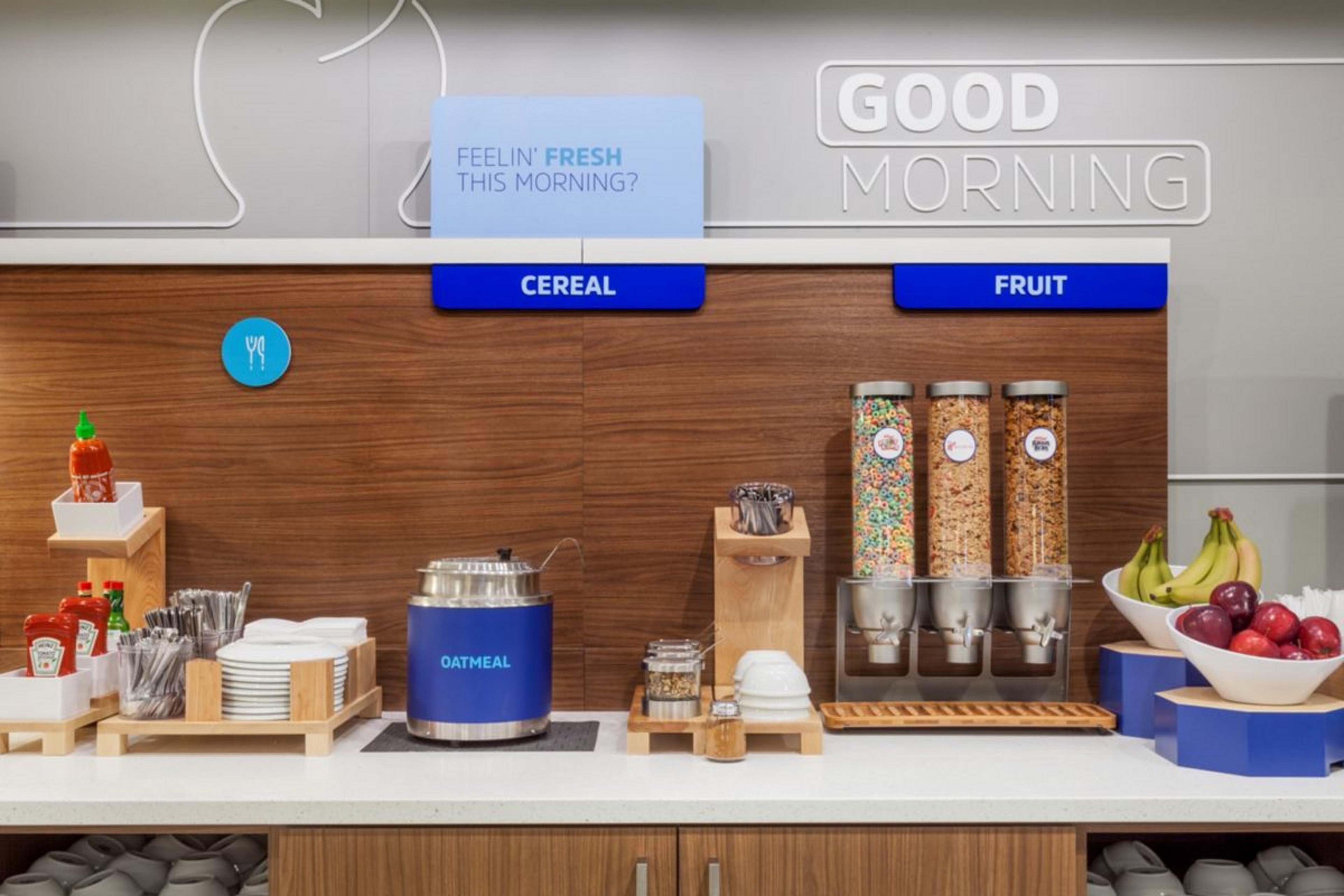 Holiday Inn Express Hotel & Suites Manchester Conference Center By Ihg Eksteriør bilde