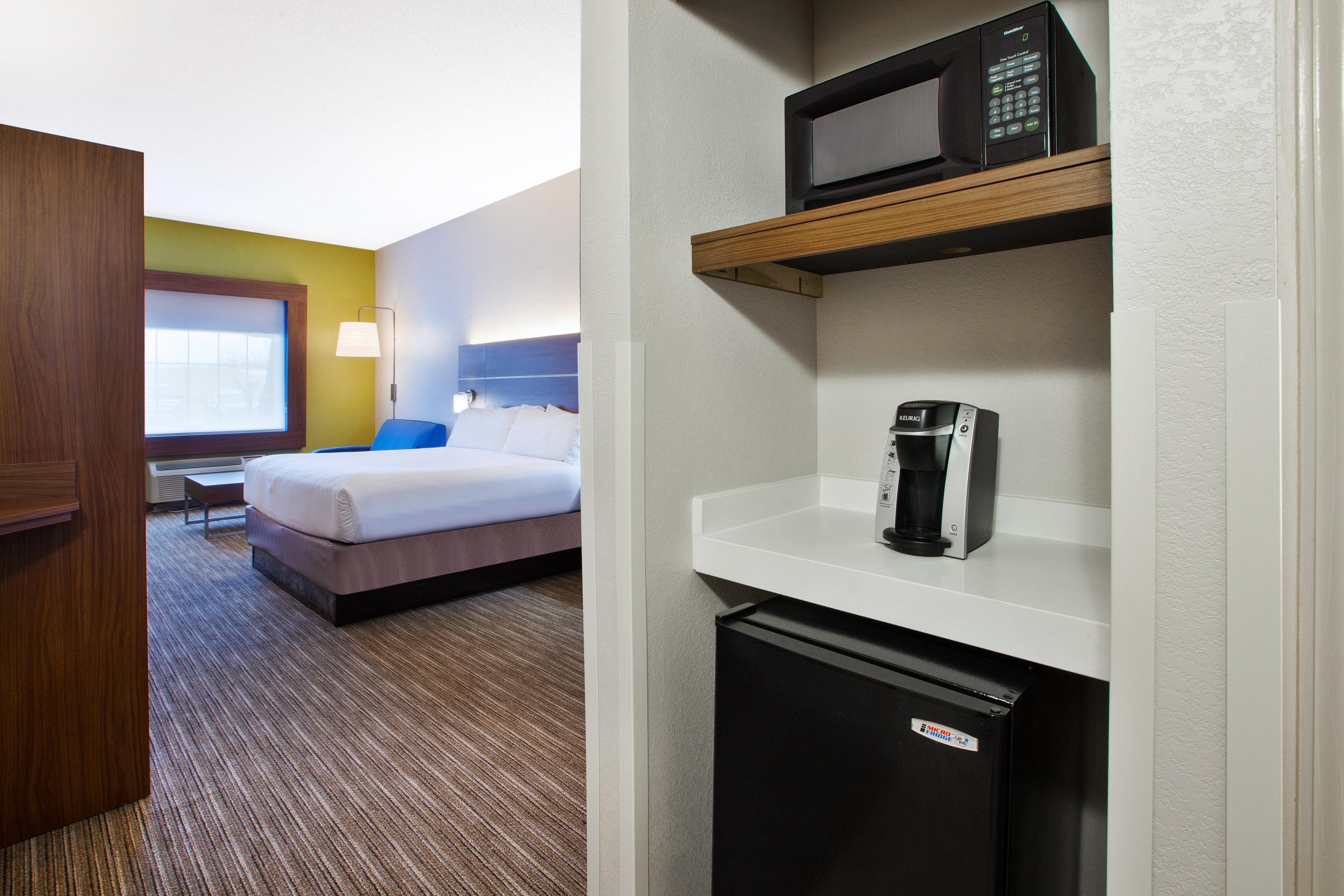 Holiday Inn Express Hotel & Suites Manchester Conference Center By Ihg Eksteriør bilde