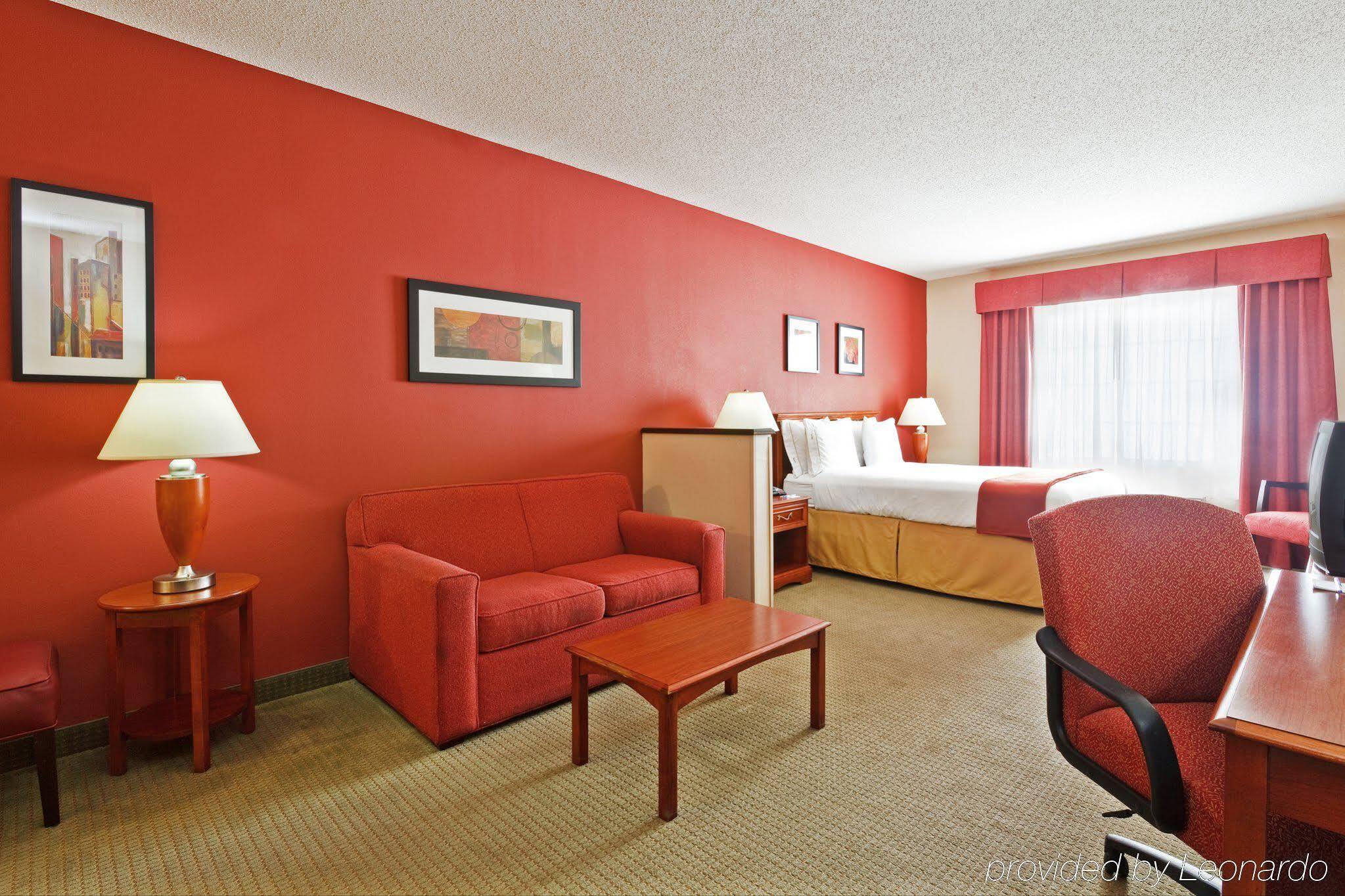 Holiday Inn Express Hotel & Suites Manchester Conference Center By Ihg Eksteriør bilde